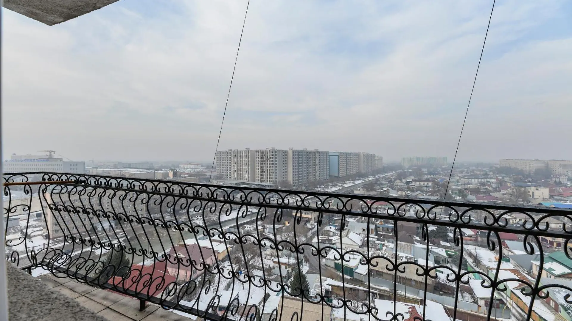 Квартира На Семью 10 Человек 39 الماتي